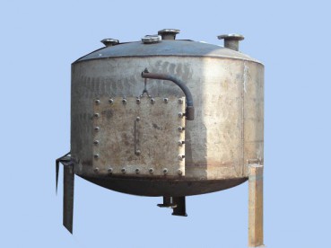 山東不(bu)鏽鋼壓(ya)濾罐